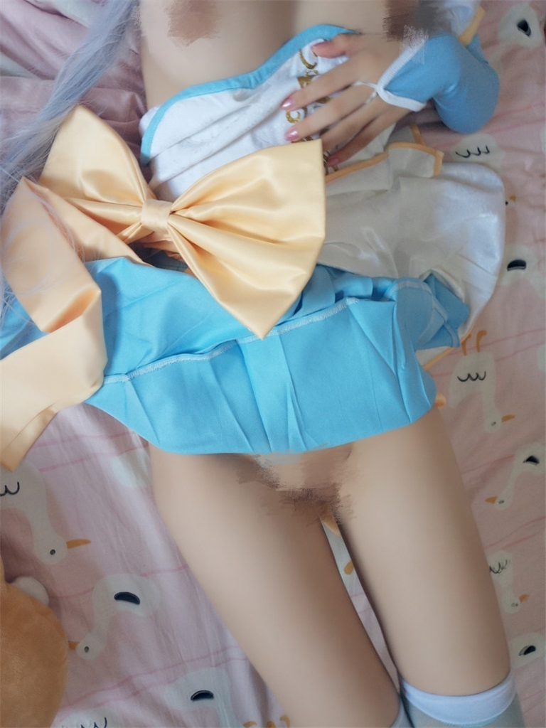 甜美小娇妾之洛天依 (24P+2V-232M) COSPLAY-第4张